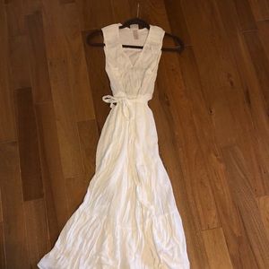 White maxi dress